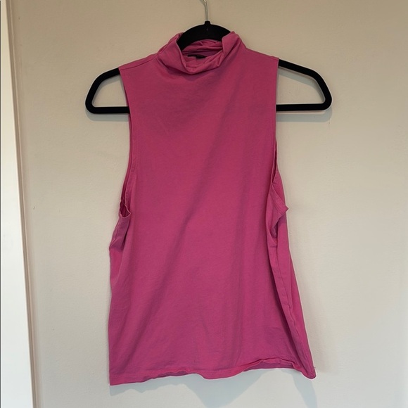 J. Crew Pink Sleeveless Muscle Tee Large - Picture 1 of 4
